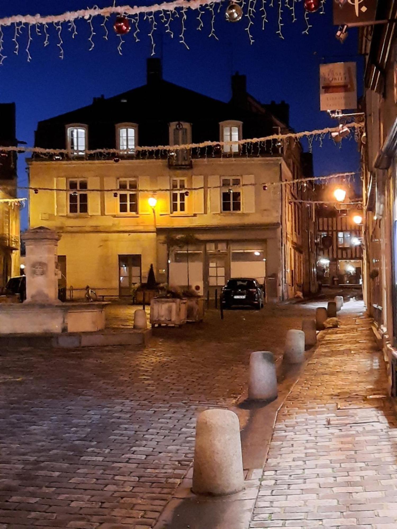 Pierres Et Jardins Bed & Breakfast Senlis  Exterior photo